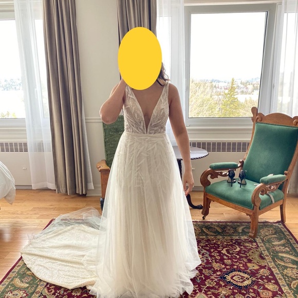 Eva Lendel Rebeka Wedding Dress - Picture 7 of 10